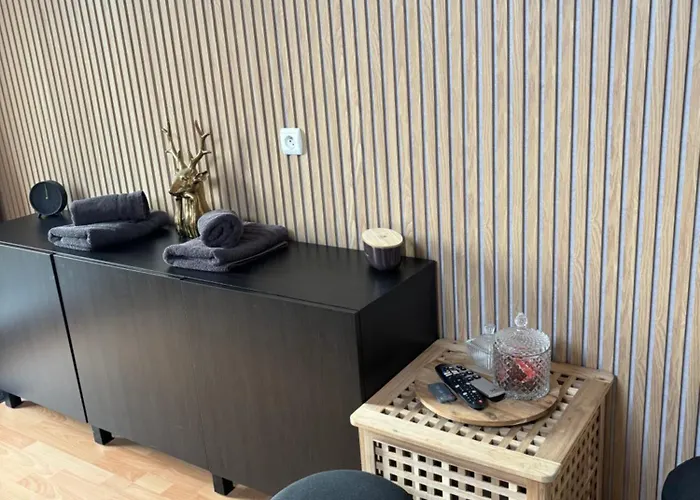 Au Charme De Bed & Breakfast